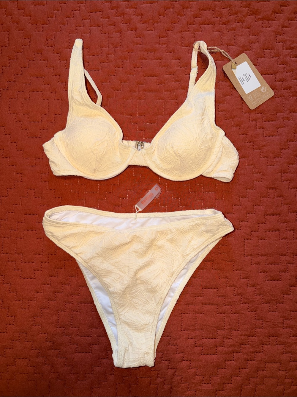 RIHOAS Cream Underwire Bikini Top and Bottom Set. NWT & bag. XS.